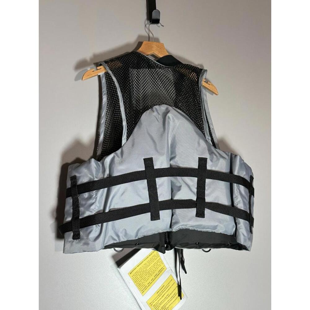 NWT Bass Pro Shops Men’s Fishing Vest/Flotation Device size Large - Picture 2 of 3